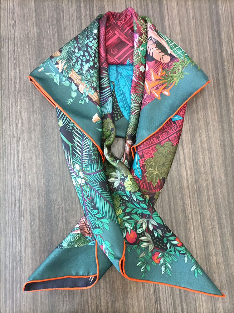 Travel Accessories Luxury - Pañuelo de seda de 90 cm